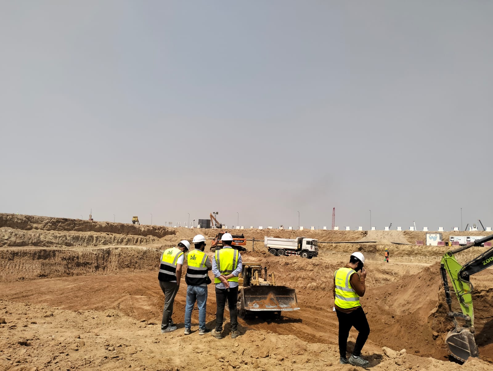 Roshan Al Arous Canal Excavation Work
